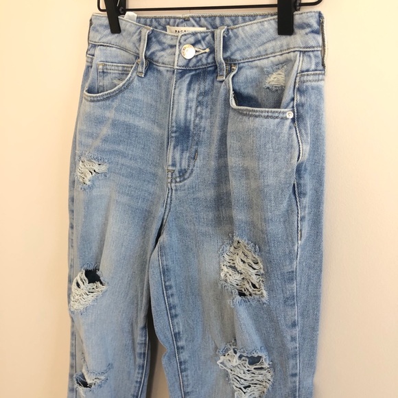 Pacsun light wash Distressed Mom Jeans - Picture 3 of 12